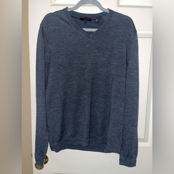 Ted Baker London Sweater • Size 6 - Picture 1 of 6